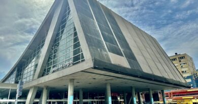 بيل تفتح نافذة جديدة.. فلوريان آيتل أول مسؤول للعلاقات الخارجية في تاريخ المدينة